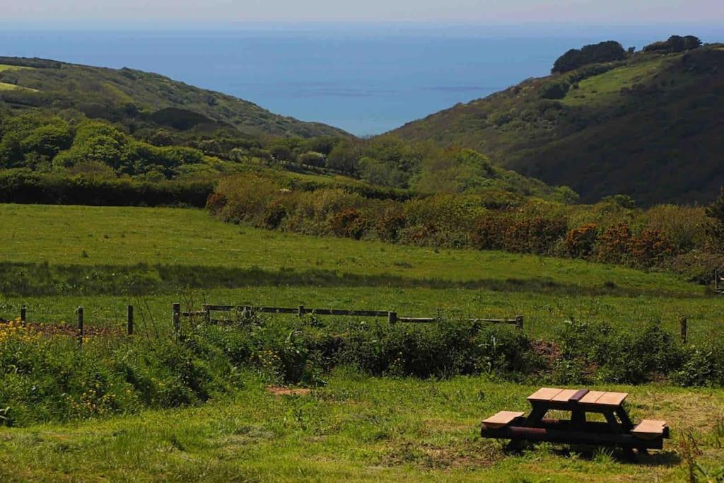 Spacious Cabin On Isolated Farm With Sea View Буде Экстерьер фото